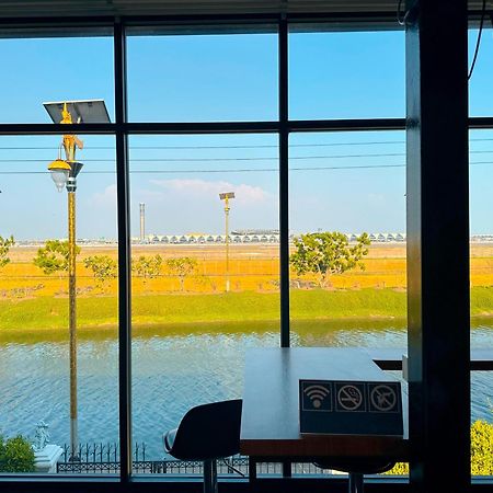 Skyline Resort Ban Khlong Lat Bua Khao Extérieur photo