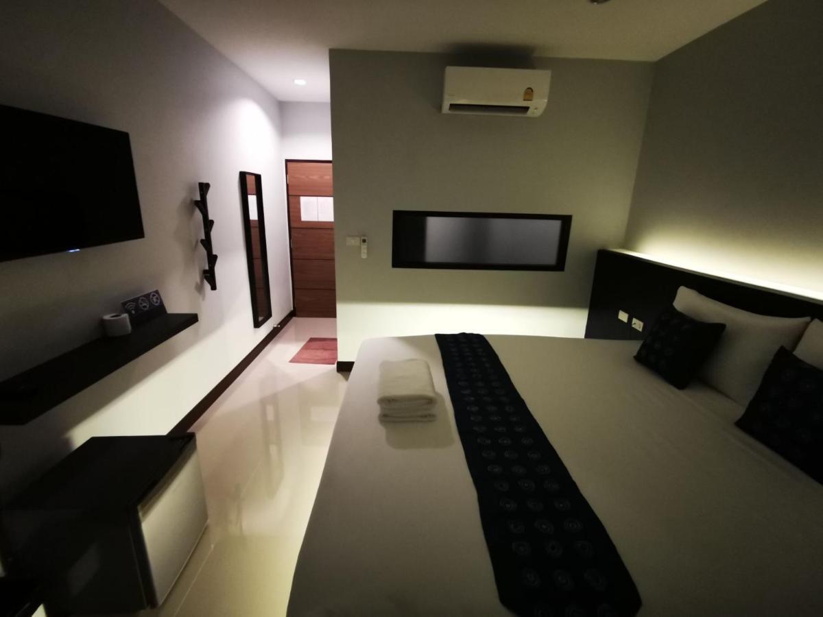Skyline Resort Ban Khlong Lat Bua Khao Extérieur photo