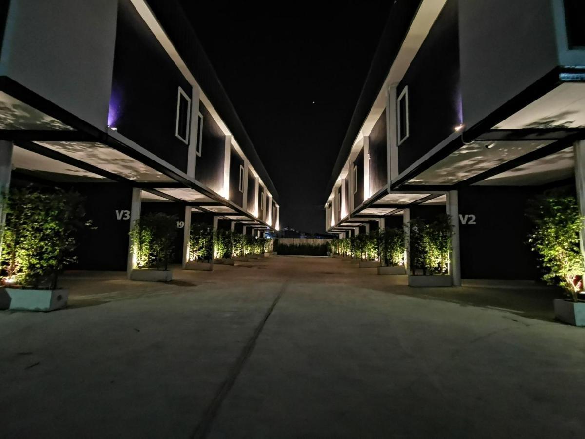 Skyline Resort Ban Khlong Lat Bua Khao Extérieur photo