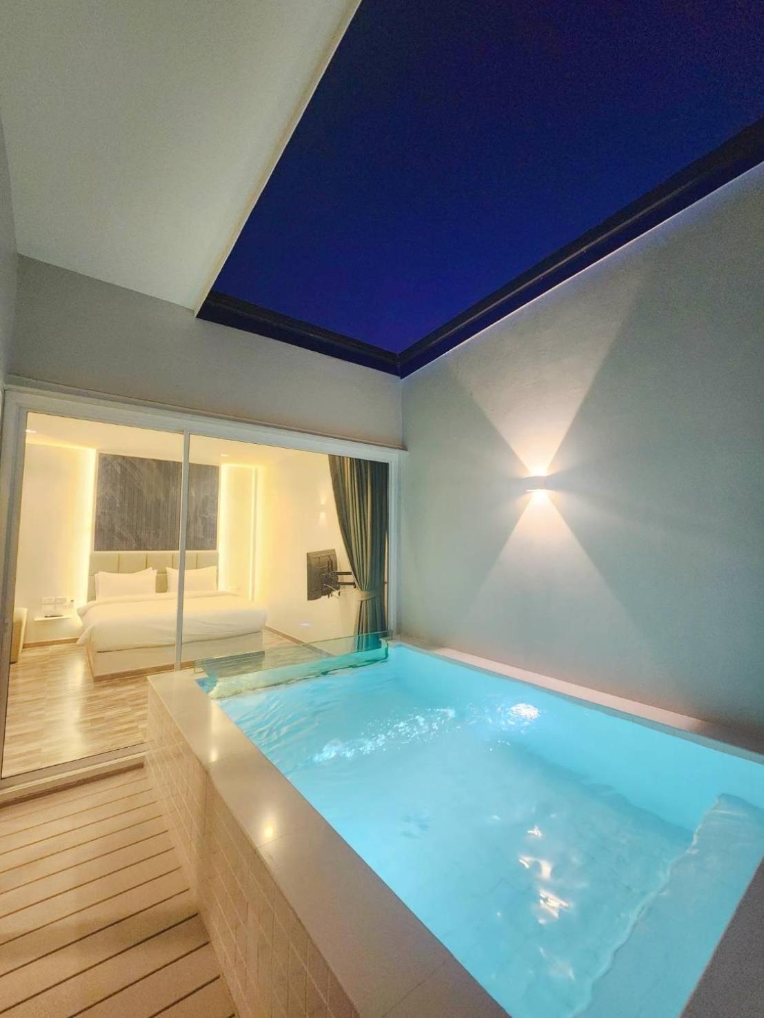 Skyline Resort Ban Khlong Lat Bua Khao Extérieur photo