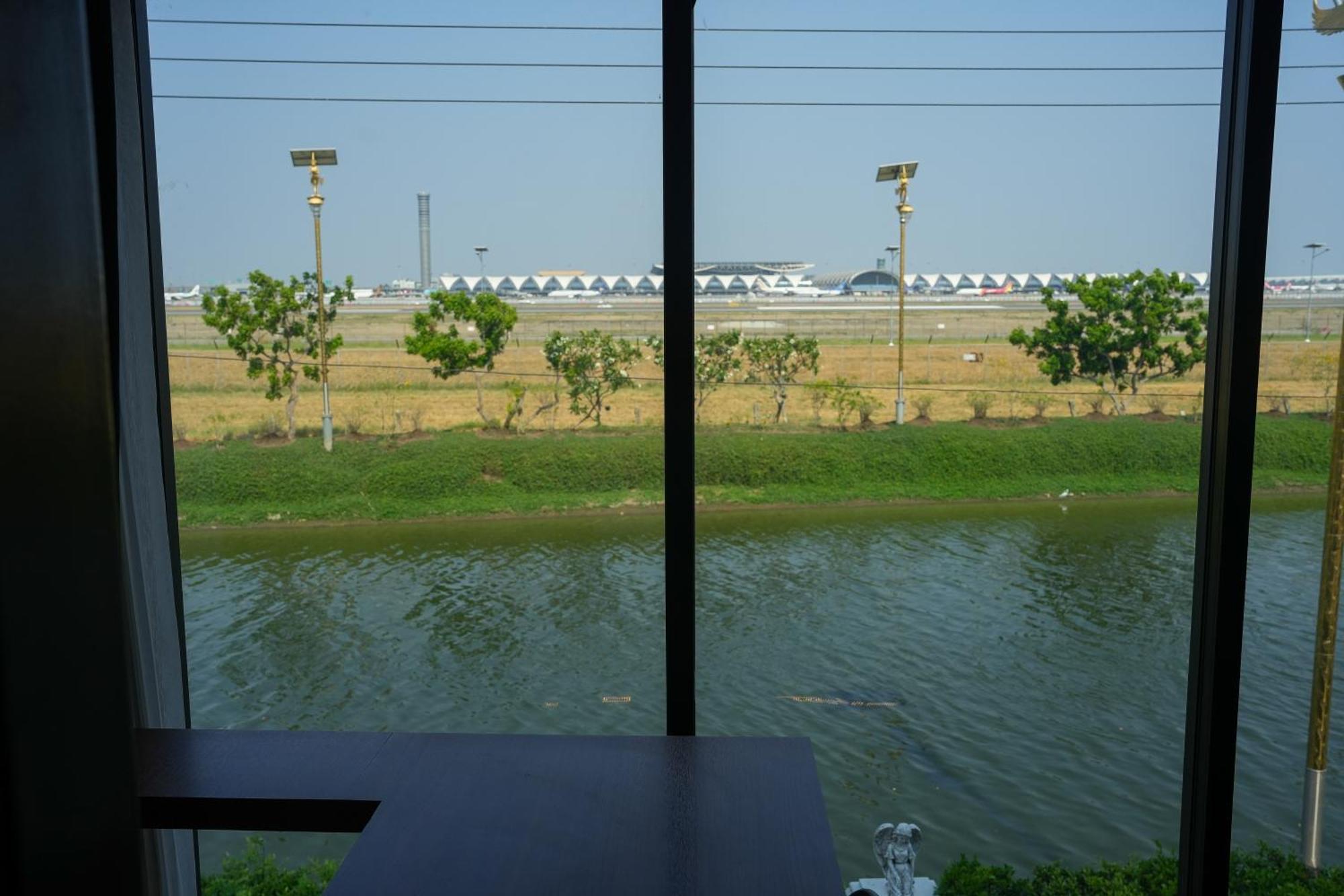 Skyline Resort Ban Khlong Lat Bua Khao Extérieur photo
