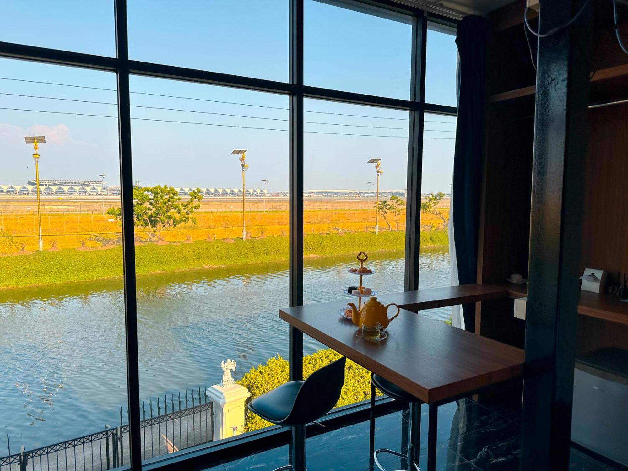 Skyline Resort Ban Khlong Lat Bua Khao Extérieur photo